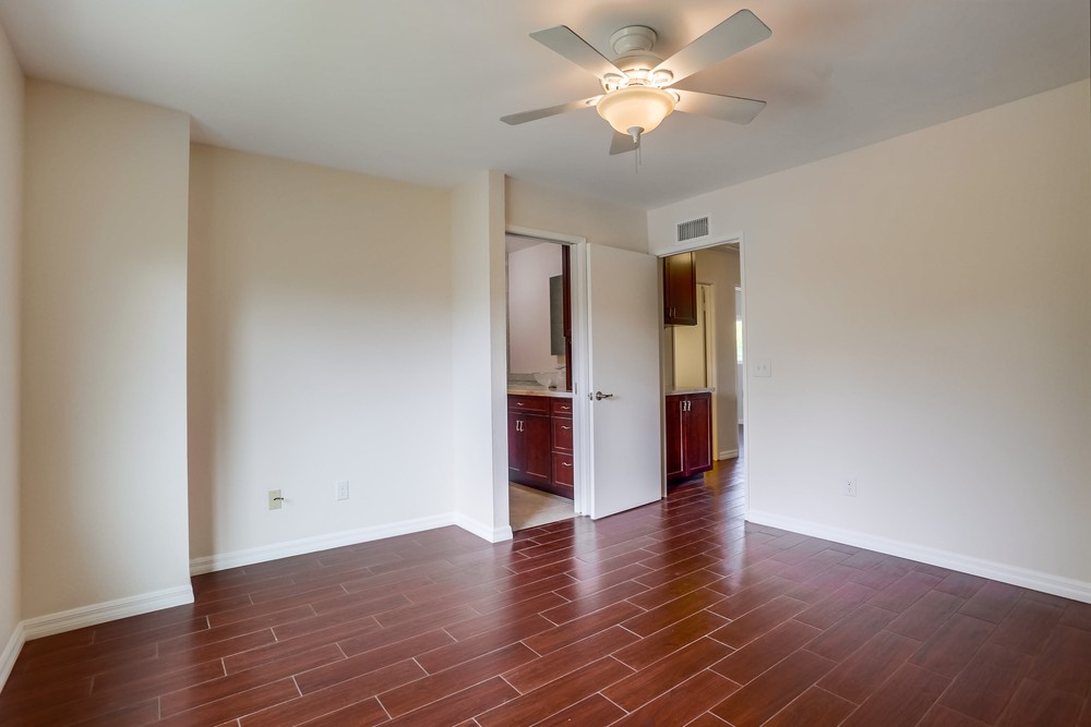 Virtual tour photo 25 of 41 for 2123 Haller St