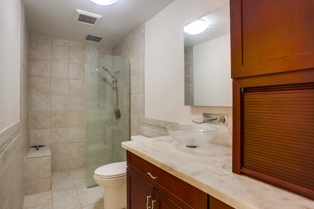 Virtual tour photo 26 of 41 for 2123 Haller St