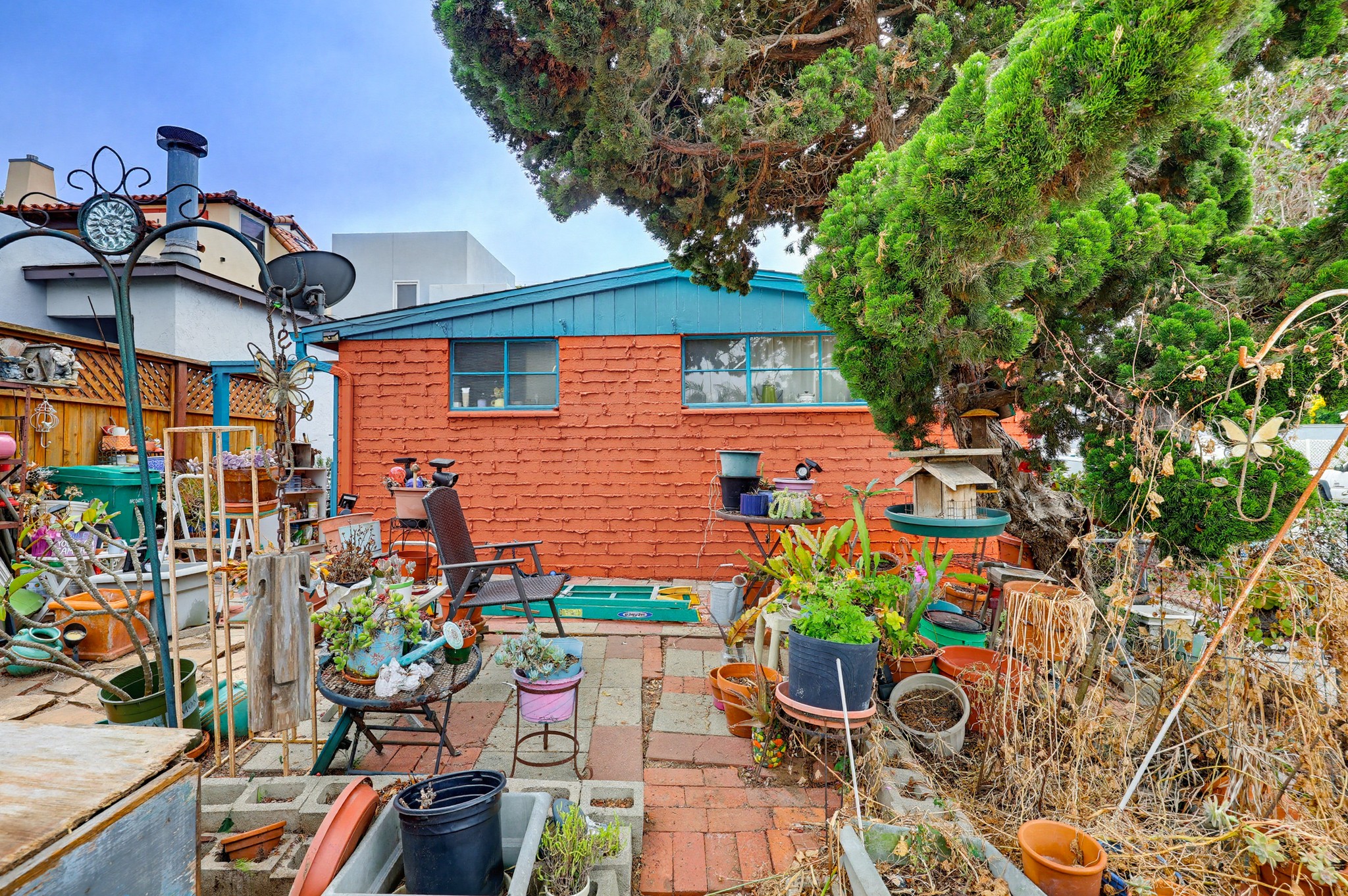 Virtual tour photo 25 of 66 for 2125-27 Ebers St