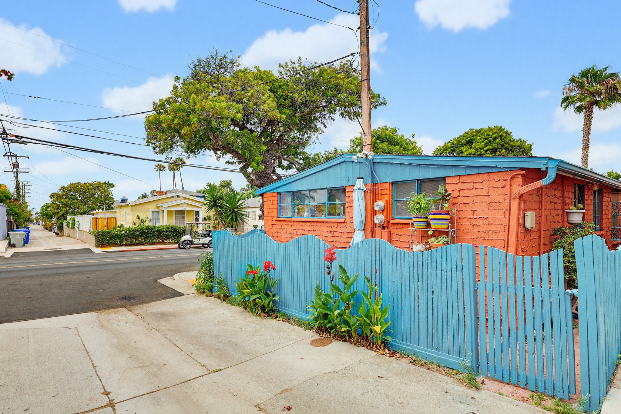 Virtual tour photo 54 of 66 for 2125-27 Ebers St