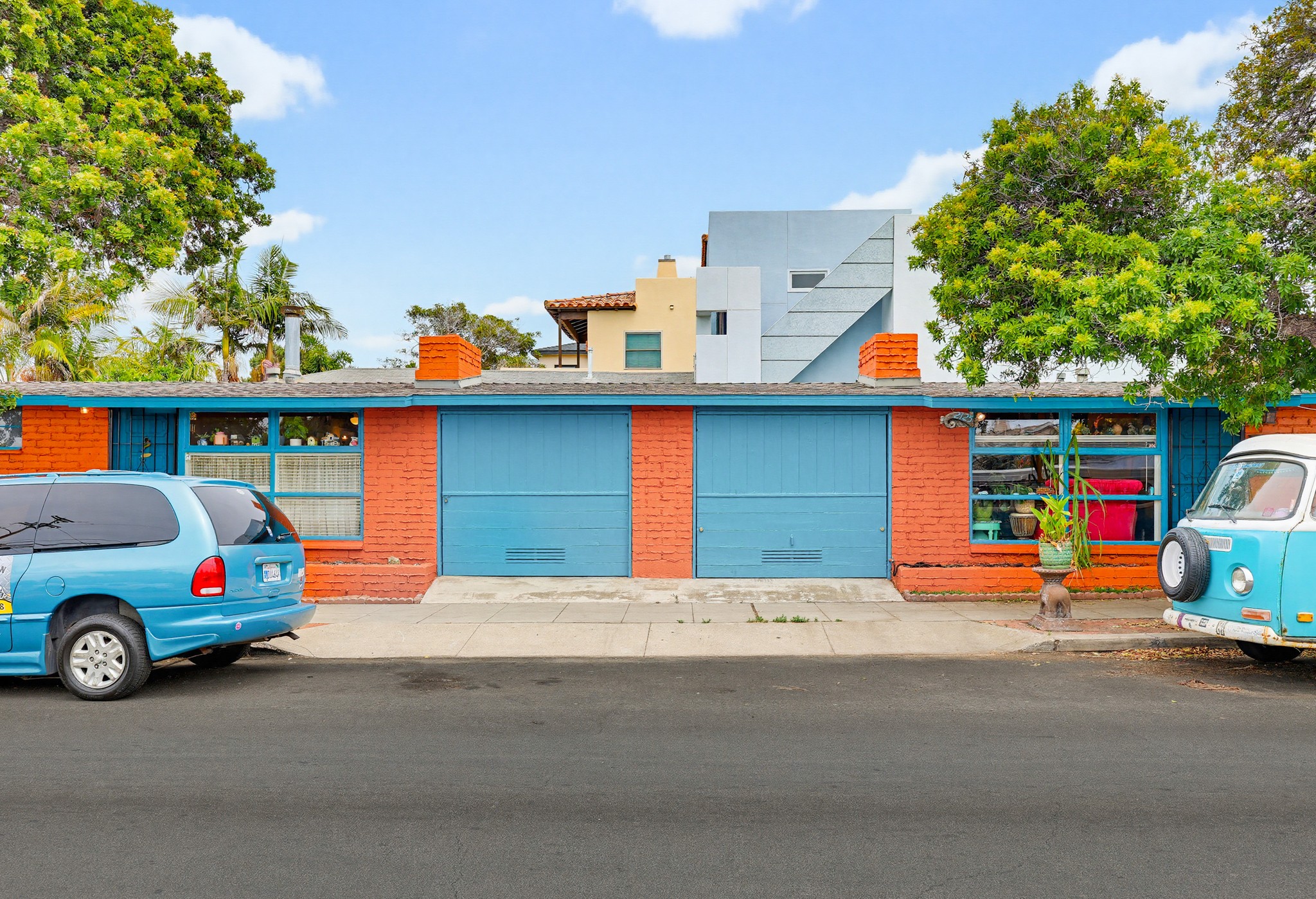 Virtual tour photo 60 of 66 for 2125-27 Ebers St
