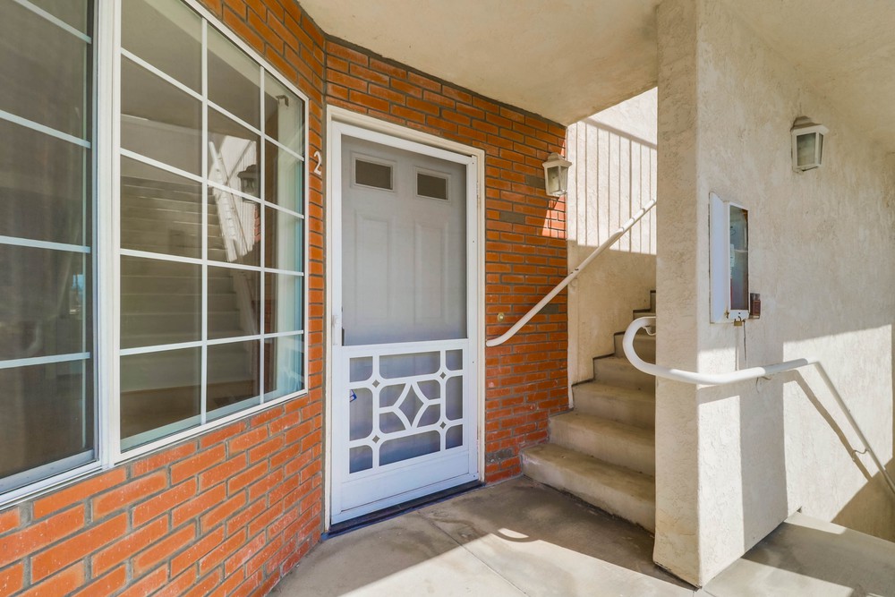Virtual tour photo 8 of 35 for 2125 Chatsworth Blvd UNIT 2