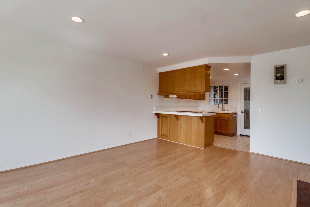 Virtual tour photo 12 of 35 for 2125 Chatsworth Blvd UNIT 2