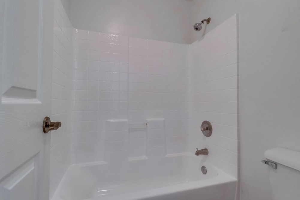 Virtual tour photo 25 of 35 for 2125 Chatsworth Blvd UNIT 2