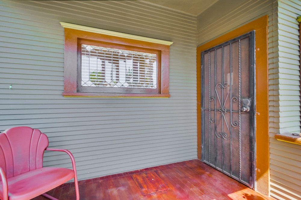 Virtual tour photo 5 of 29 for 2126 National Ave