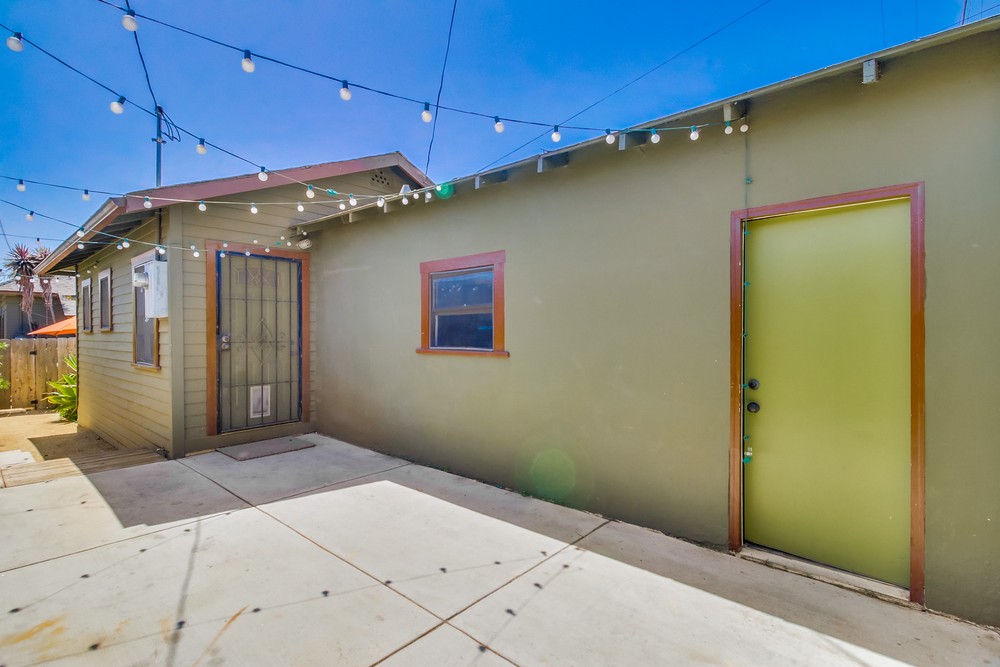 Virtual tour photo 22 of 29 for 2126 National Ave