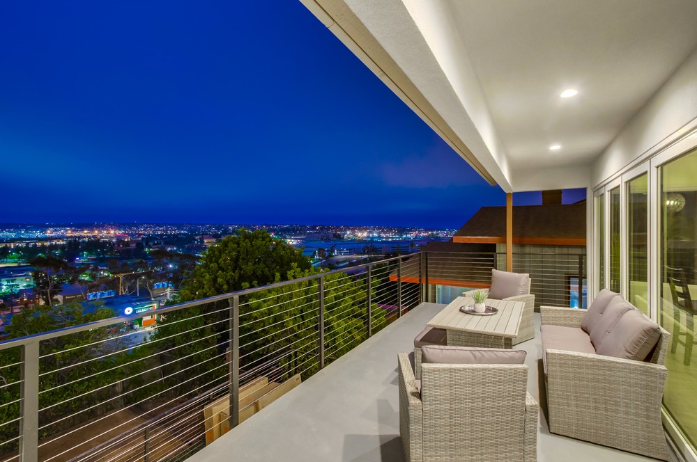 Virtual tour photo 7 of 64 for 2127 W California St