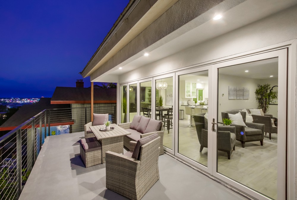 Virtual tour photo 8 of 64 for 2127 W California St