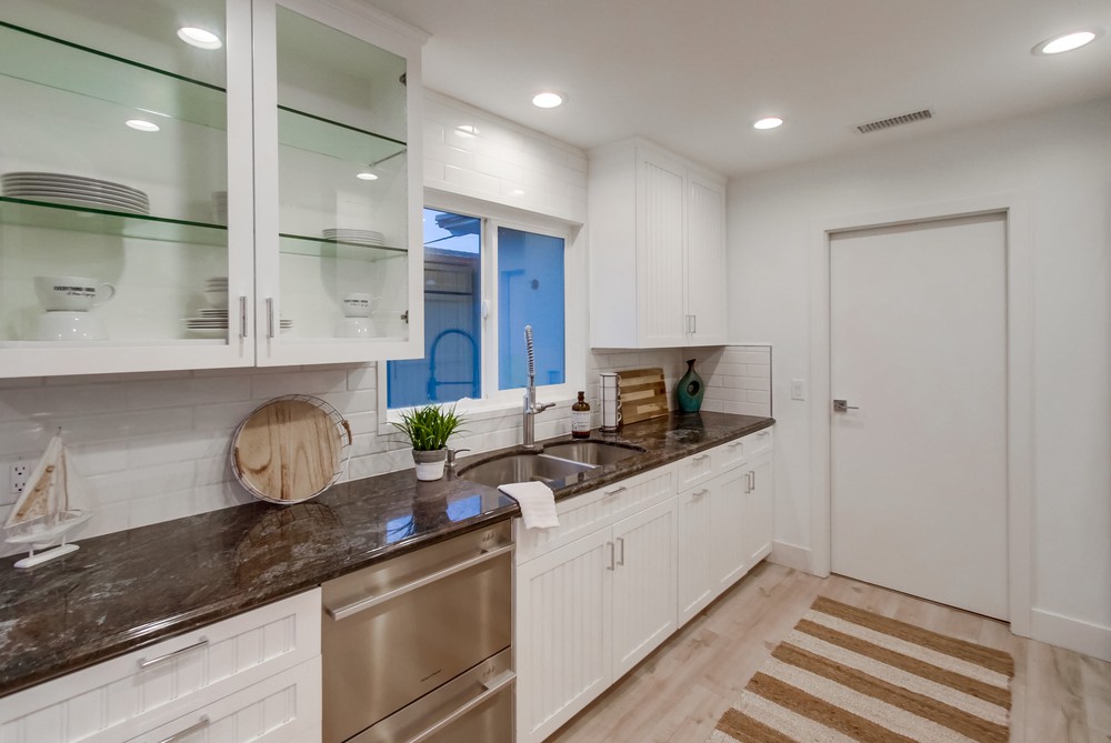 Virtual tour photo 28 of 64 for 2127 W California St