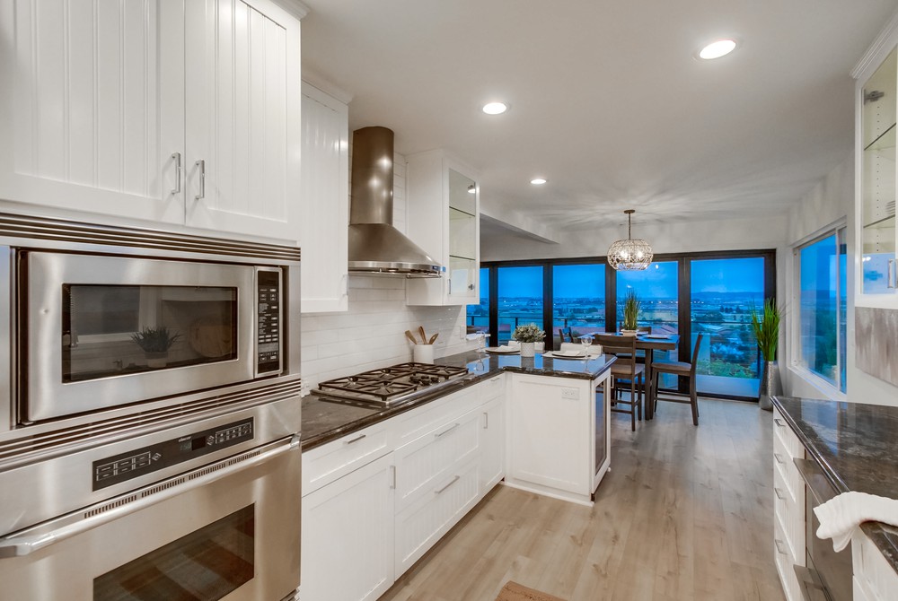 Virtual tour photo 30 of 64 for 2127 W California St