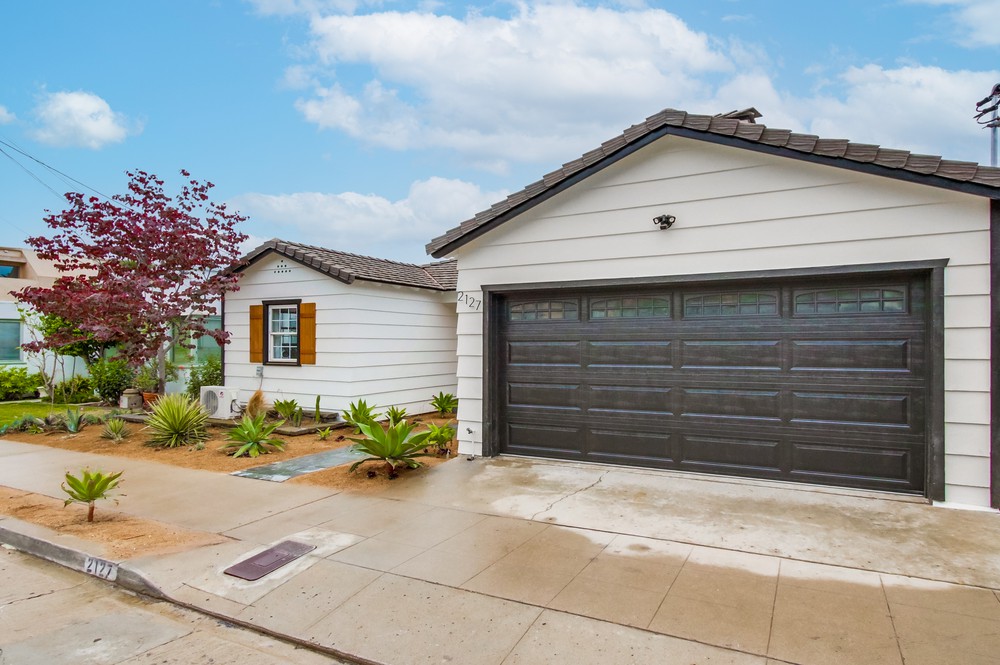 Virtual tour photo 47 of 64 for 2127 W California St