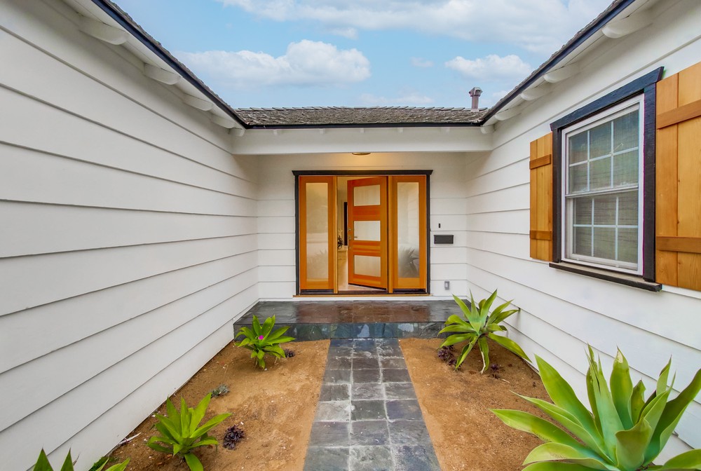 Virtual tour photo 49 of 64 for 2127 W California St