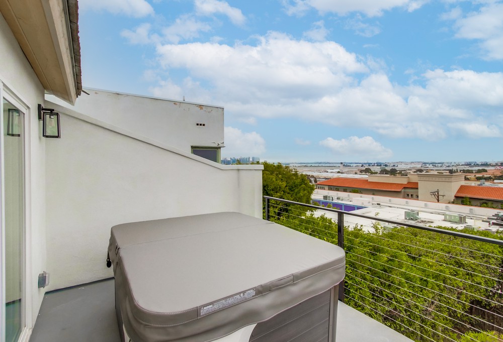 Virtual tour photo 55 of 64 for 2127 W California St