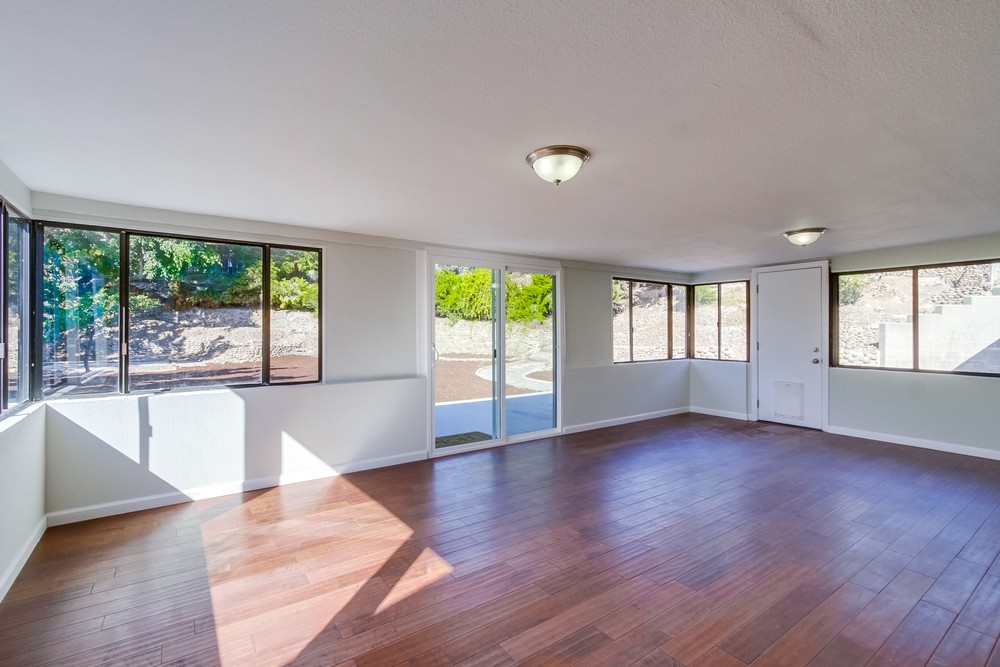 Virtual tour photo 15 of 36 for 2128 Hanford Dr