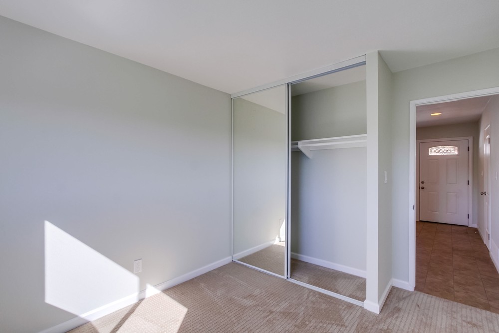 Virtual tour photo 25 of 36 for 2128 Hanford Dr