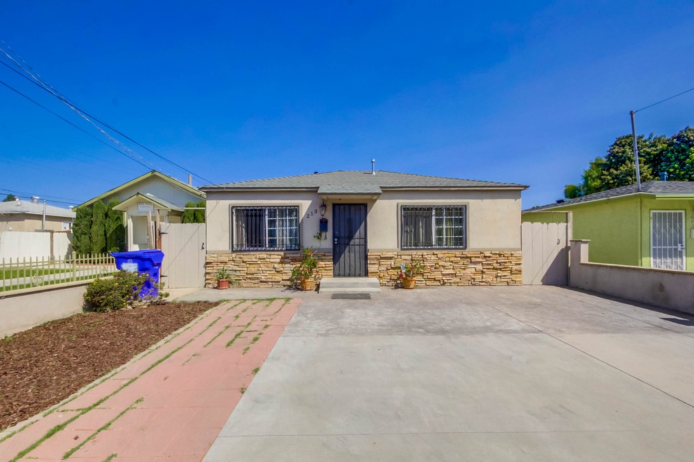 Virtual tour photo 4 of 32 for 213 S 33rd St