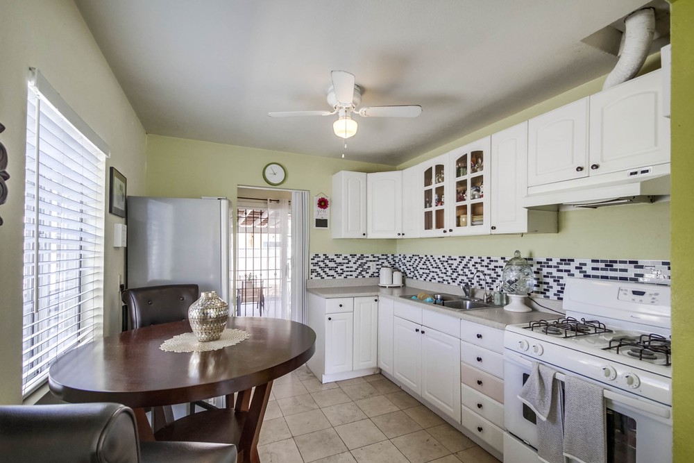 Virtual tour photo 11 of 32 for 213 S 33rd St