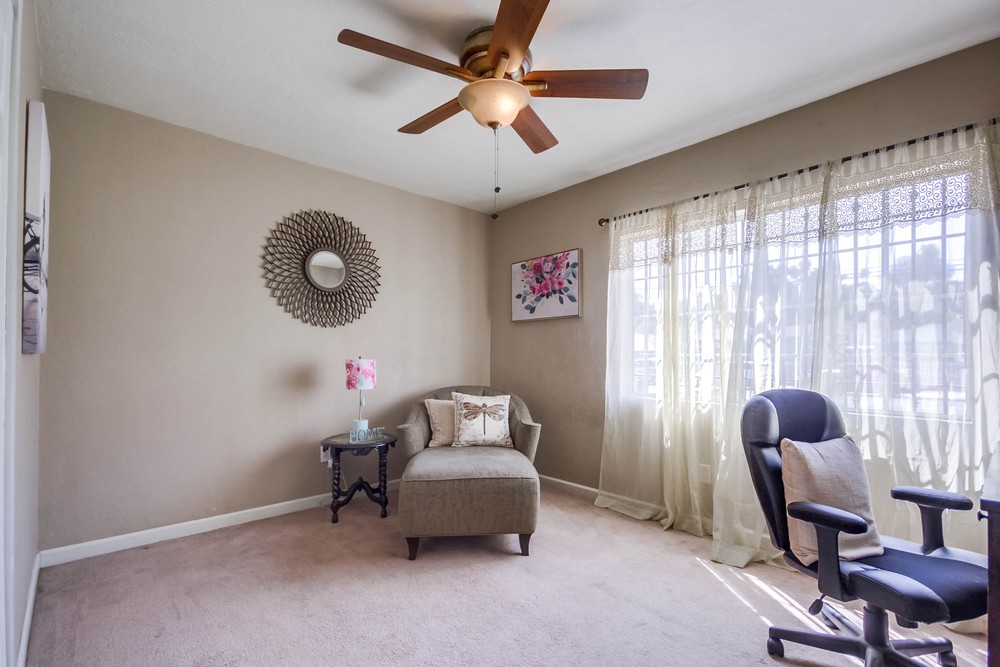 Virtual tour photo 19 of 32 for 213 S 33rd St