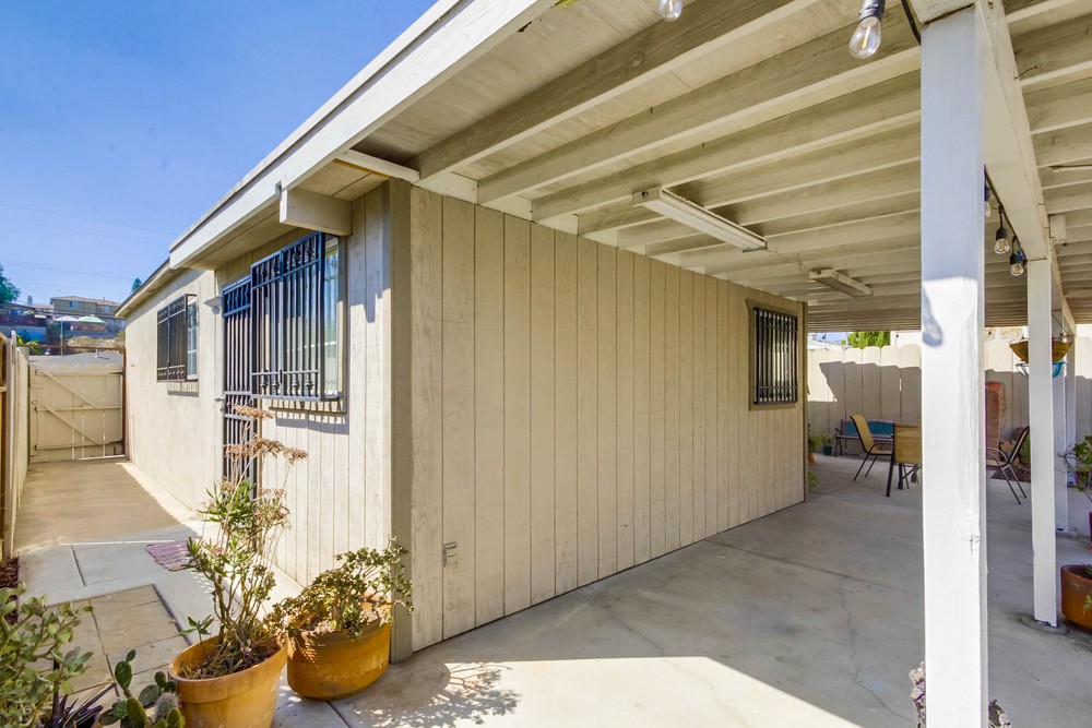 Virtual tour photo 27 of 32 for 213 S 33rd St
