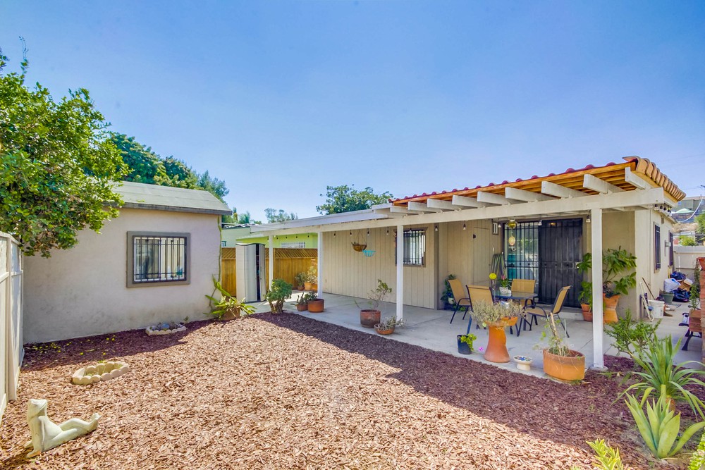 Virtual tour photo 30 of 32 for 213 S 33rd St