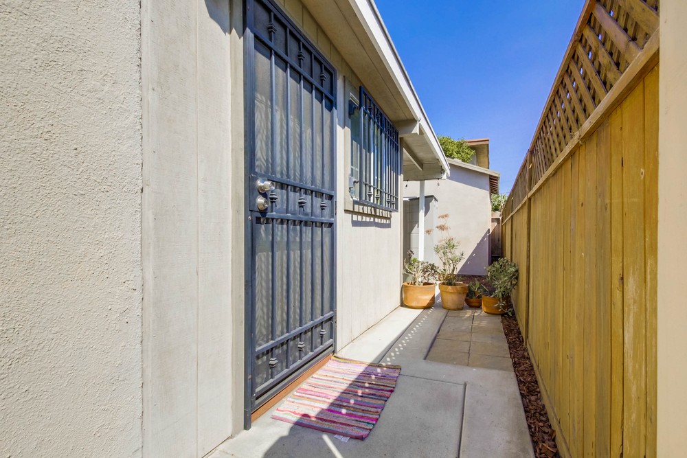 Virtual tour photo 33 of 32 for 213 S 33rd St