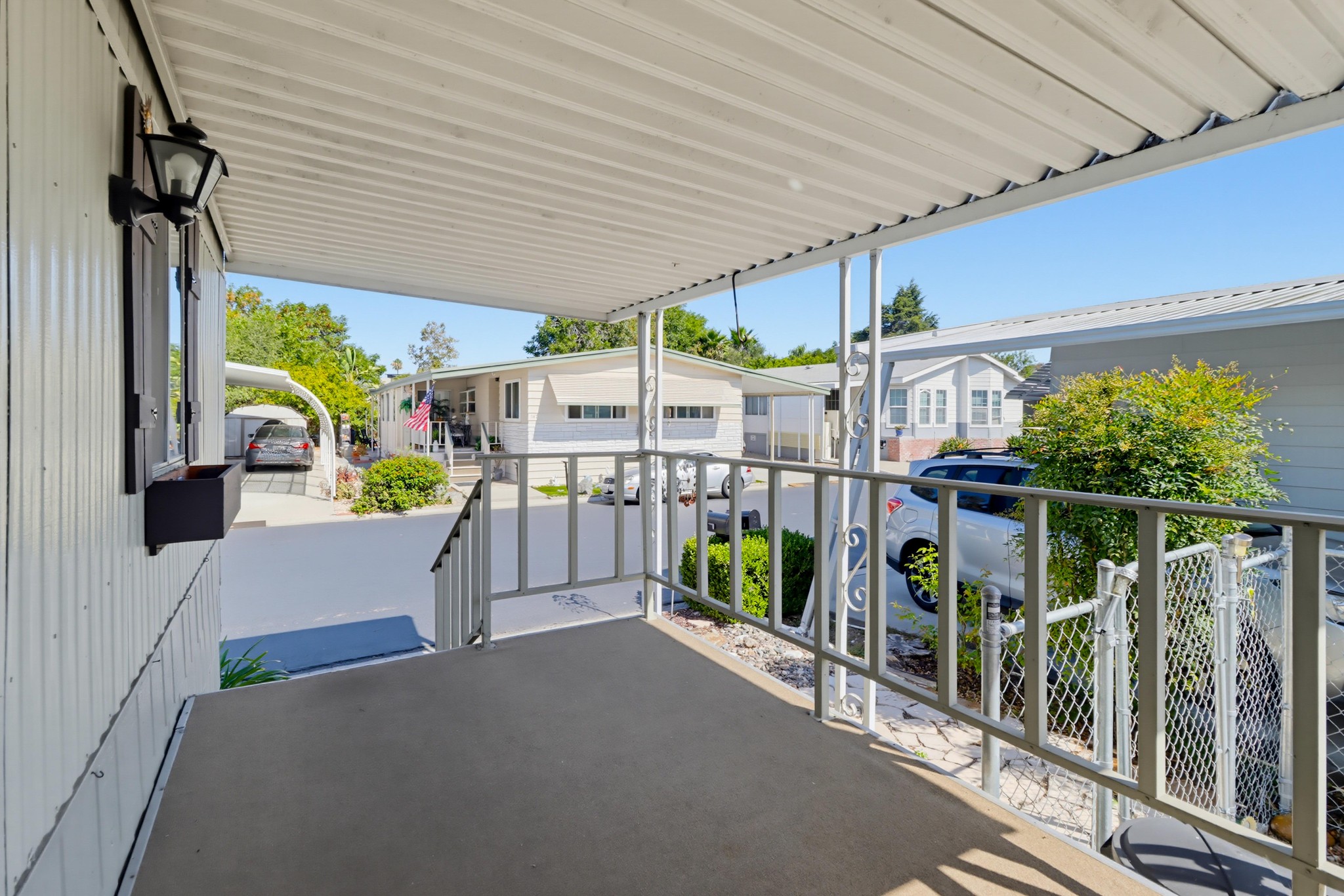 Virtual tour photo 7 of 39 for 2130 Sunset Dr