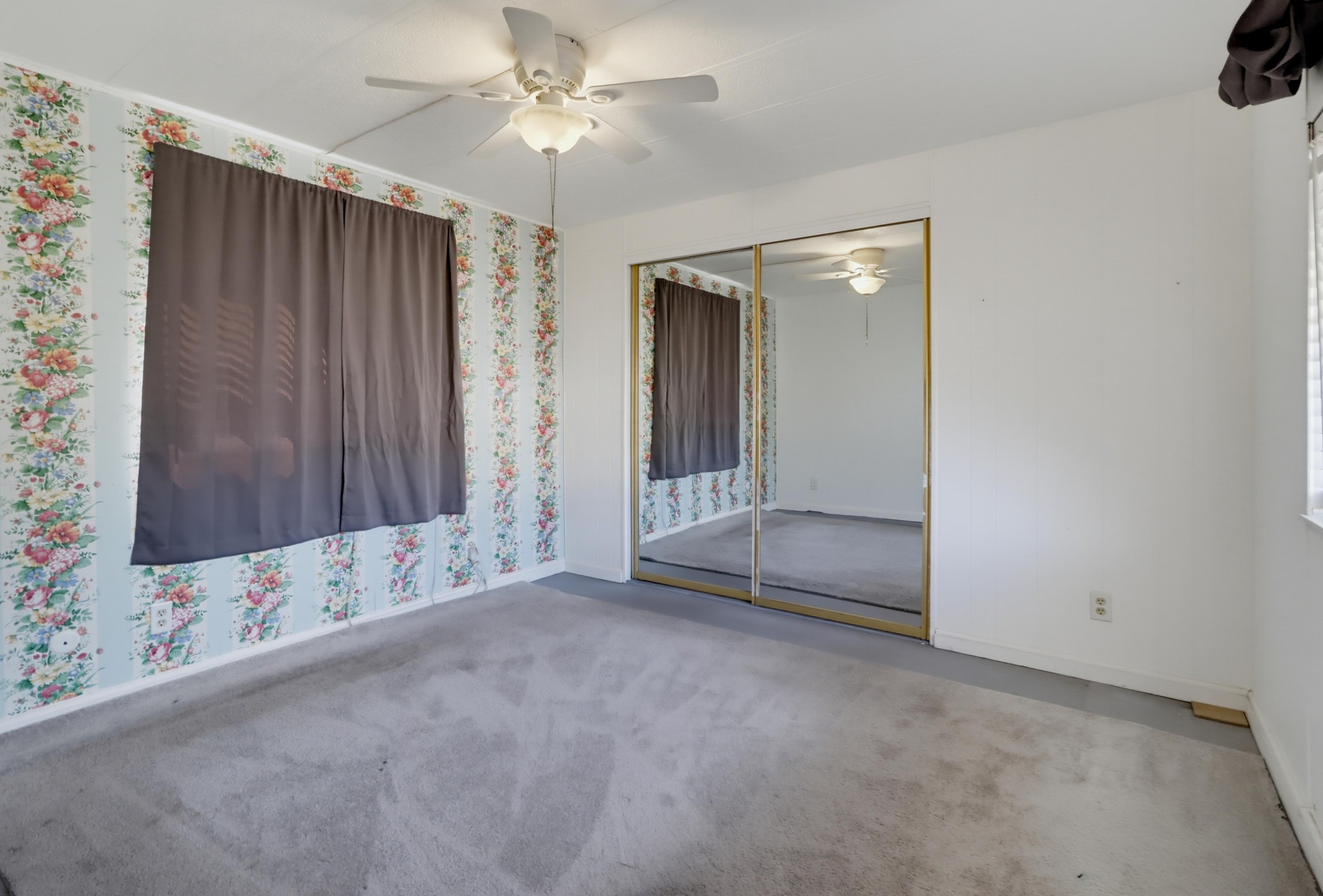 Virtual tour photo 23 of 39 for 2130 Sunset Dr