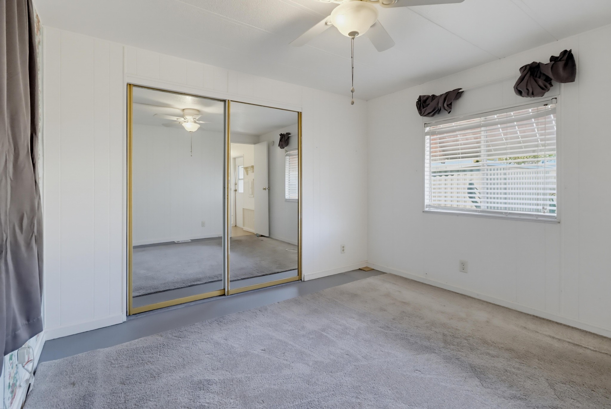 Virtual tour photo 24 of 39 for 2130 Sunset Dr