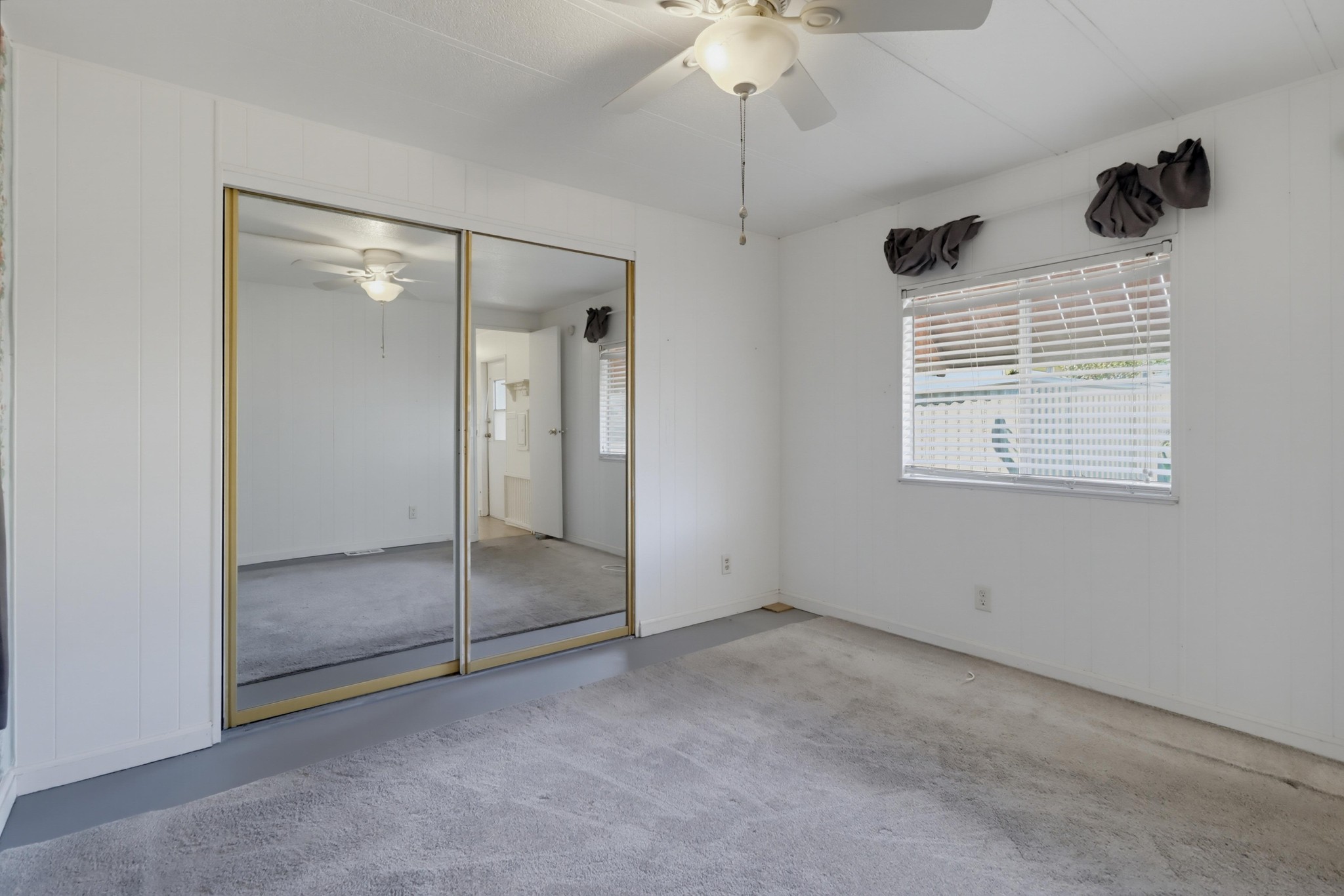 Virtual tour photo 26 of 39 for 2130 Sunset Dr