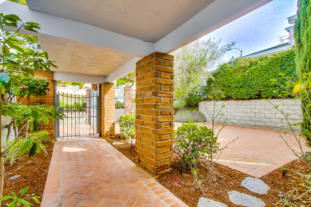 Virtual tour photo 9 of 59 for 2133 Harbour Heights Road