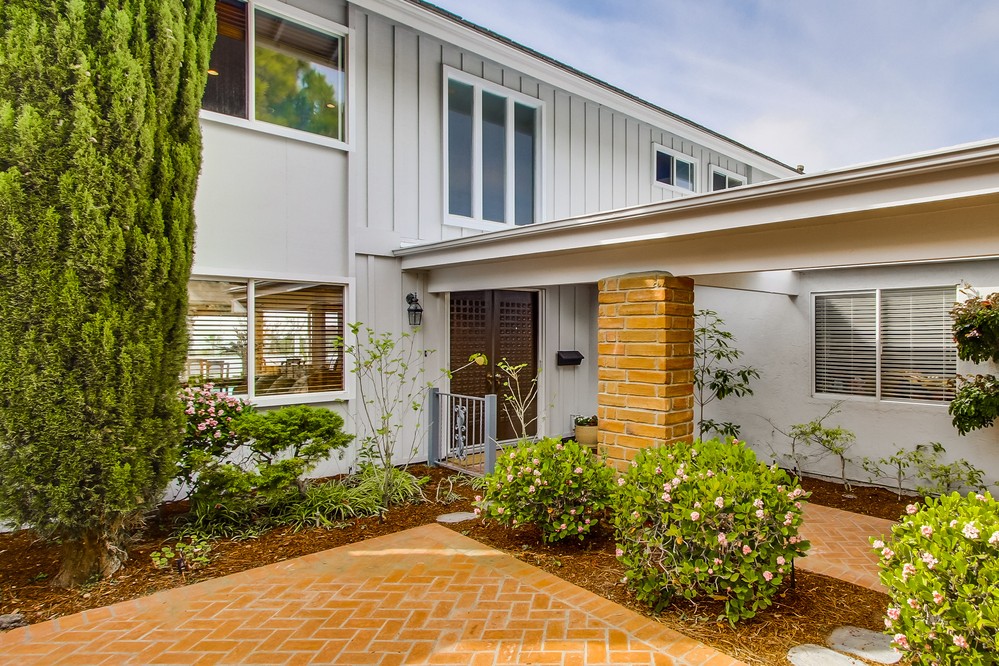 Virtual tour photo 12 of 59 for 2133 Harbour Heights Road