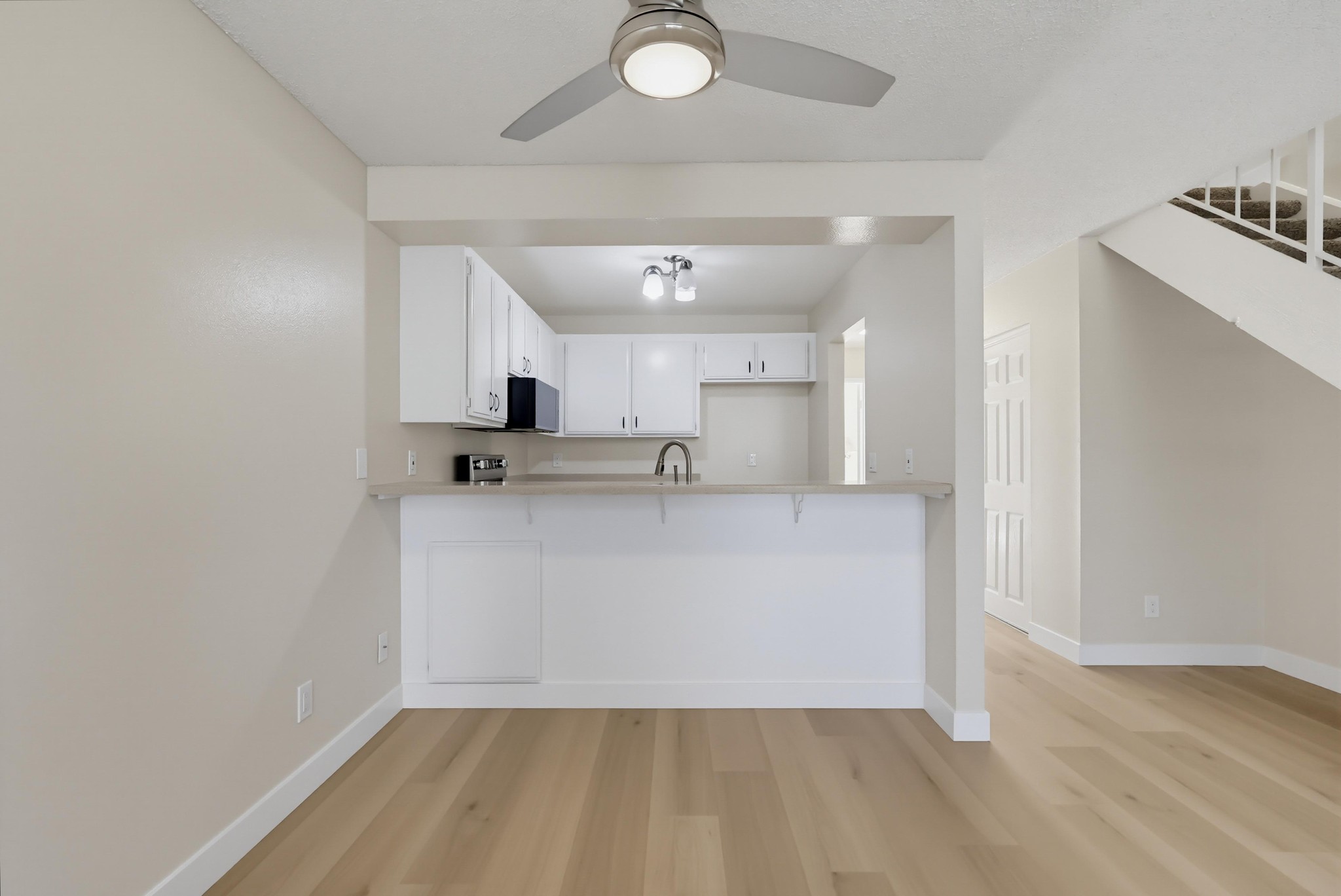 Virtual tour photo 18 of 70 for 21341 Norwalk Blvd Apt 4