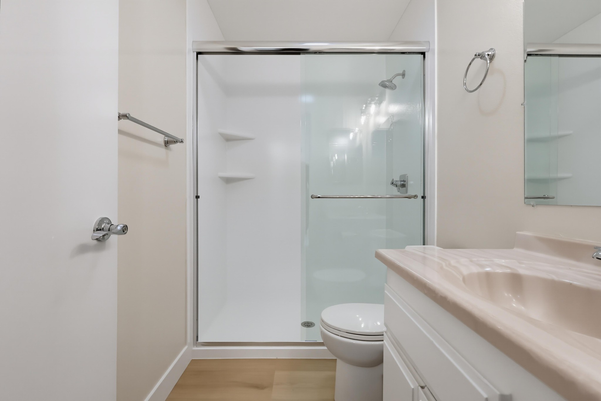 Virtual tour photo 38 of 70 for 21341 Norwalk Blvd Apt 4