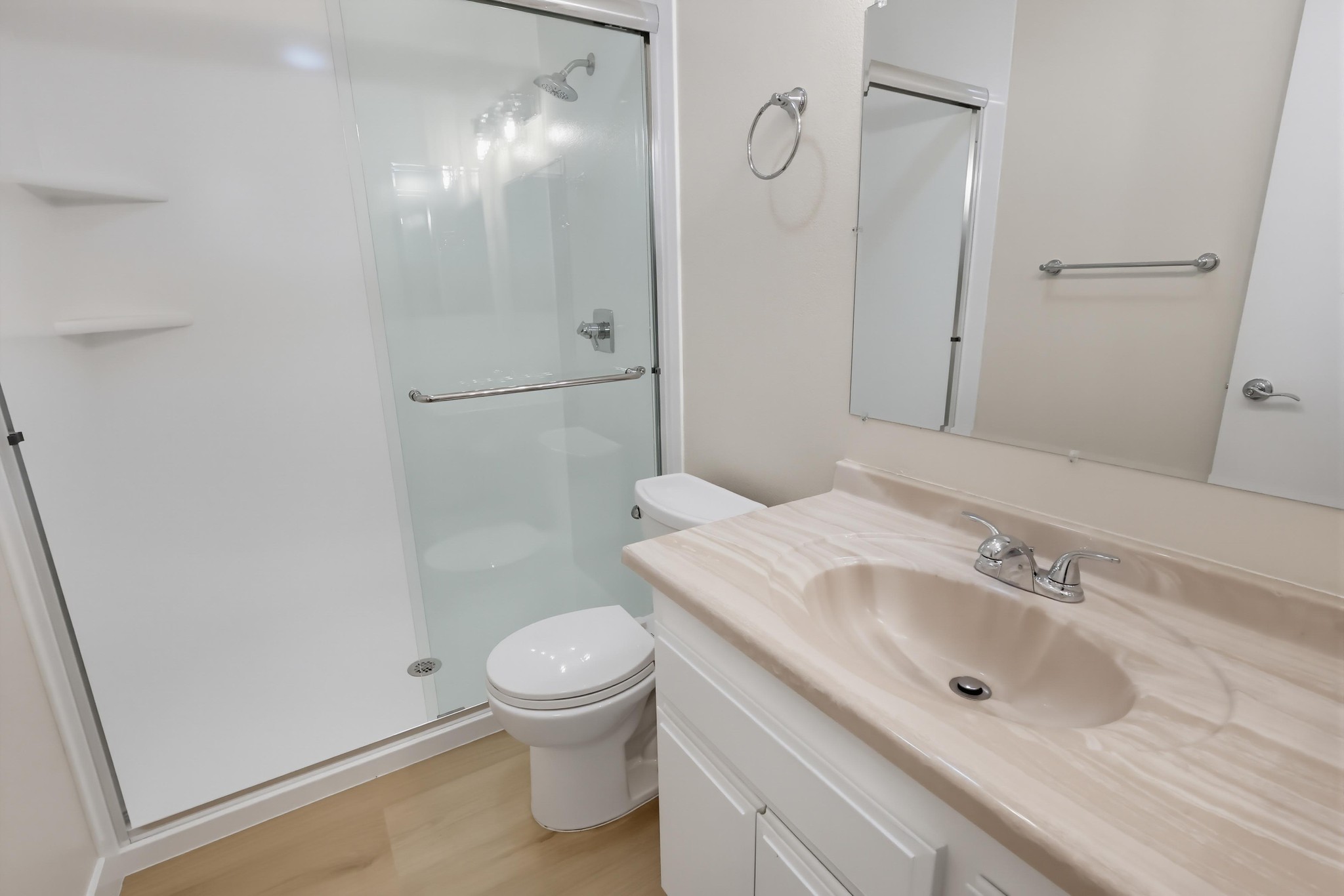 Virtual tour photo 39 of 70 for 21341 Norwalk Blvd Apt 4