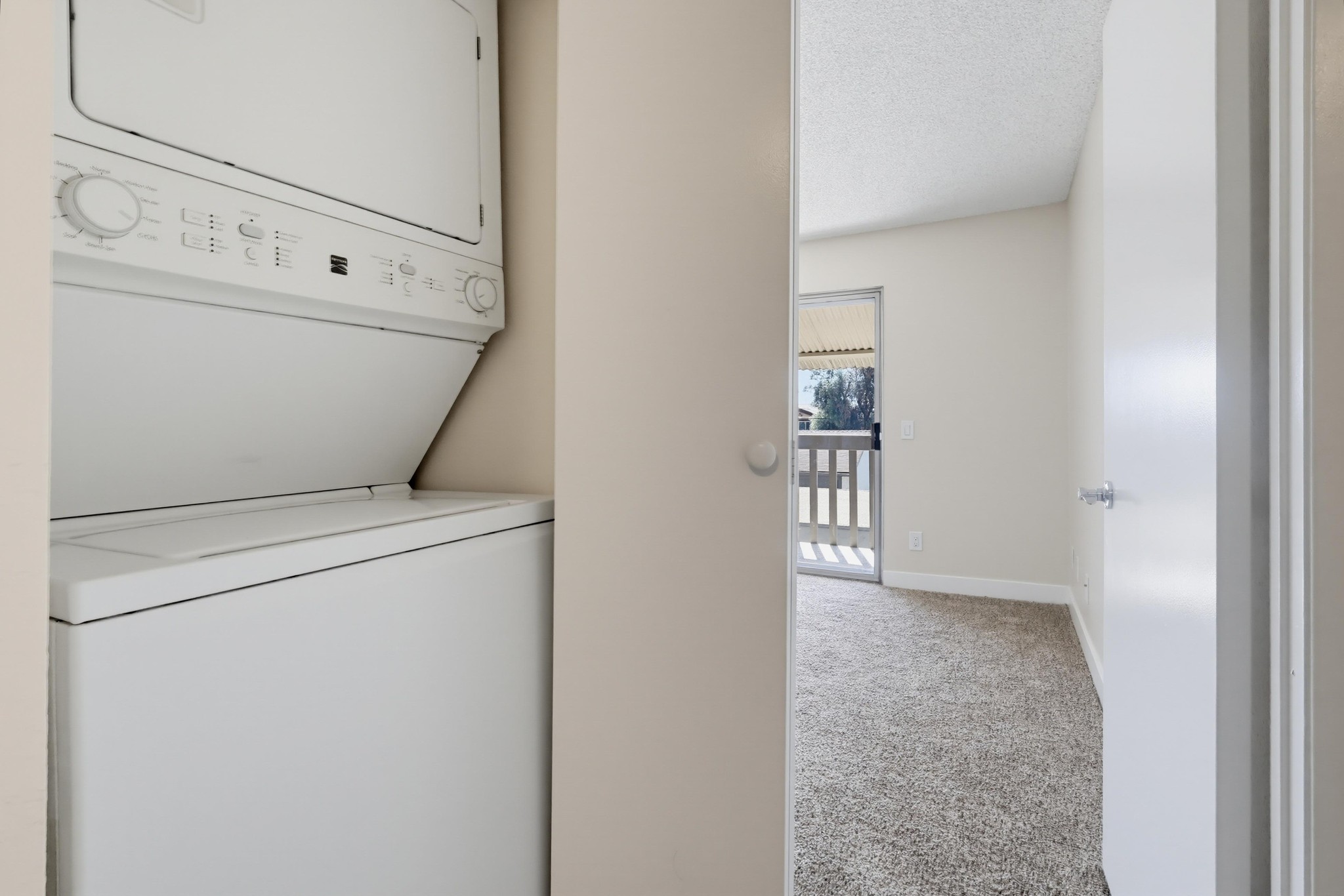 Virtual tour photo 51 of 70 for 21341 Norwalk Blvd Apt 4