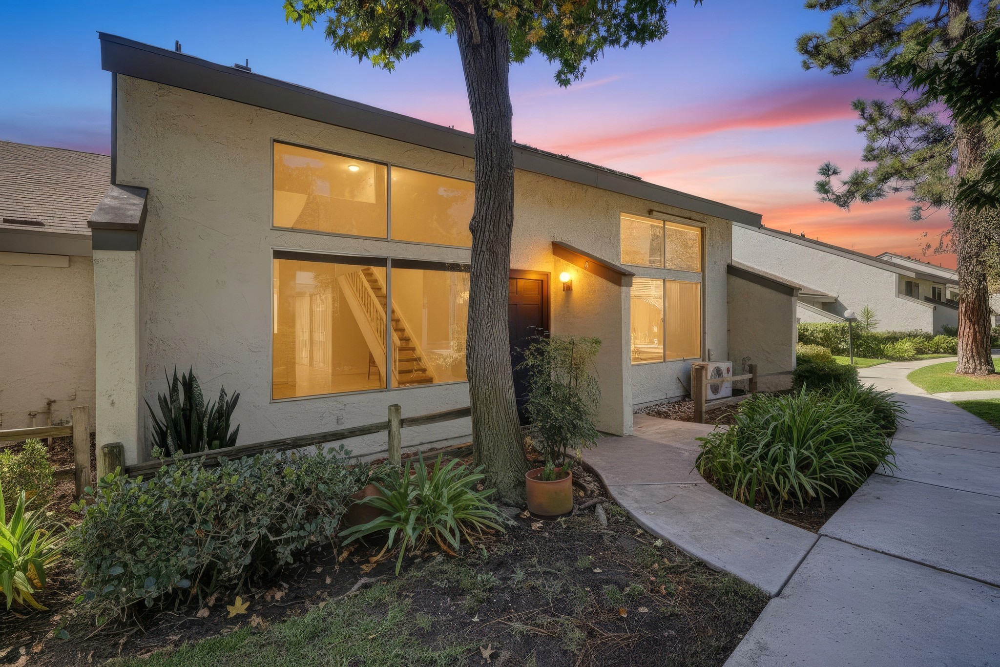 Virtual tour photo 70 of 70 for 21341 Norwalk Blvd Apt 4