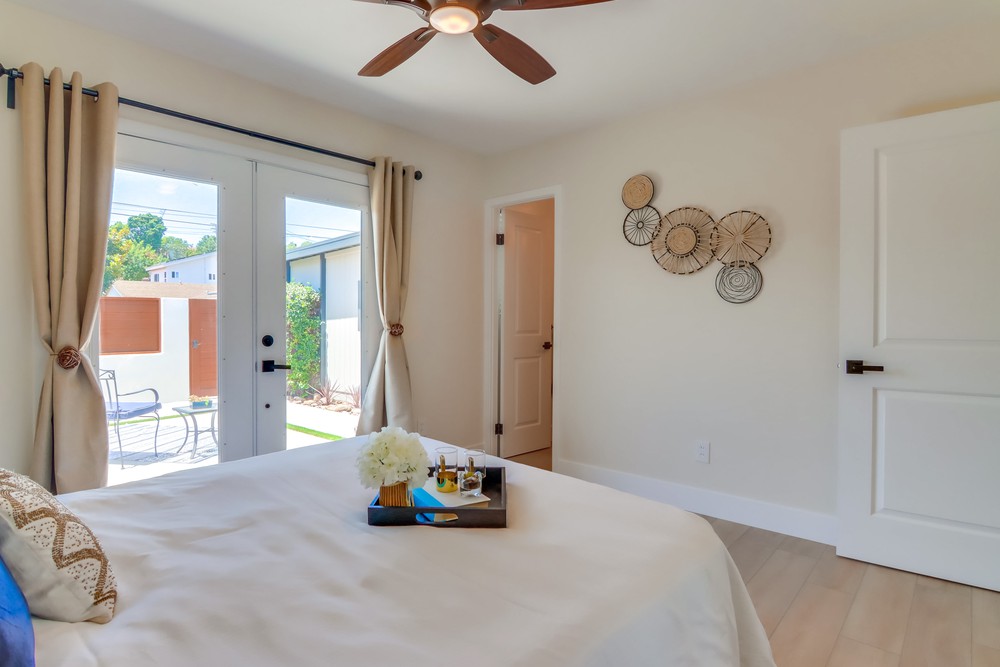 Virtual tour photo 34 of 61 for 2135 Montclair St