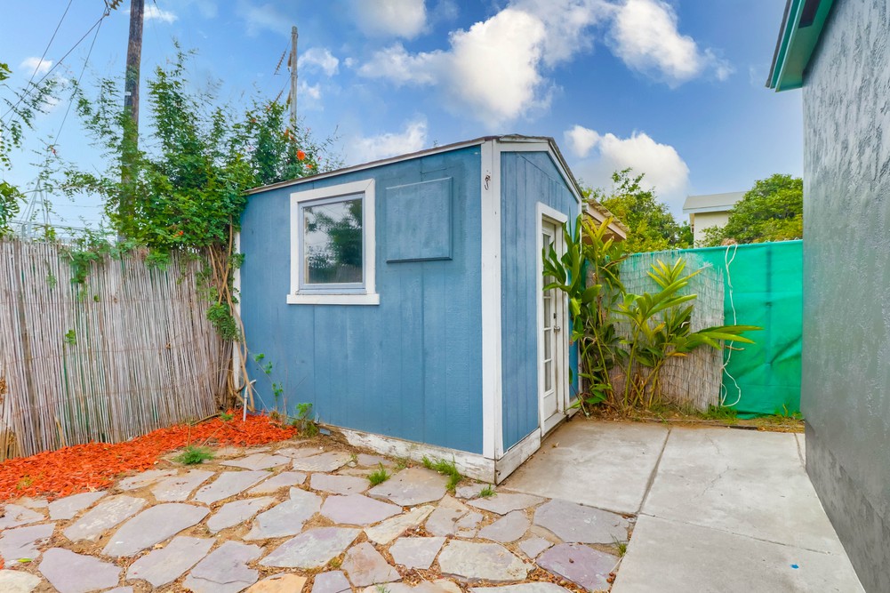 Virtual tour photo 34 of 41 for 2137 San Clemente St