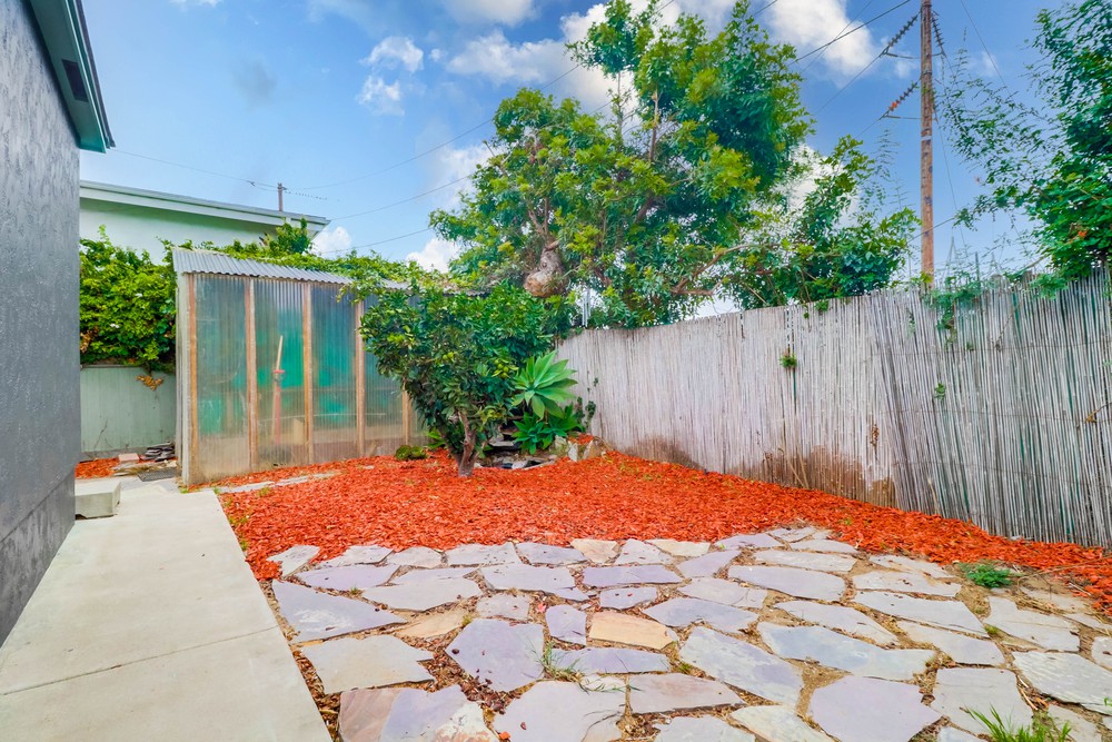 Virtual tour photo 36 of 41 for 2137 San Clemente St
