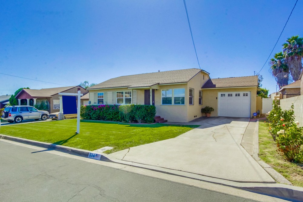 Virtual tour photo 3 of 30 for 214 Santa Rosalia Dr