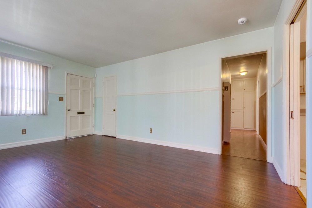 Virtual tour photo 10 of 30 for 214 Santa Rosalia Dr