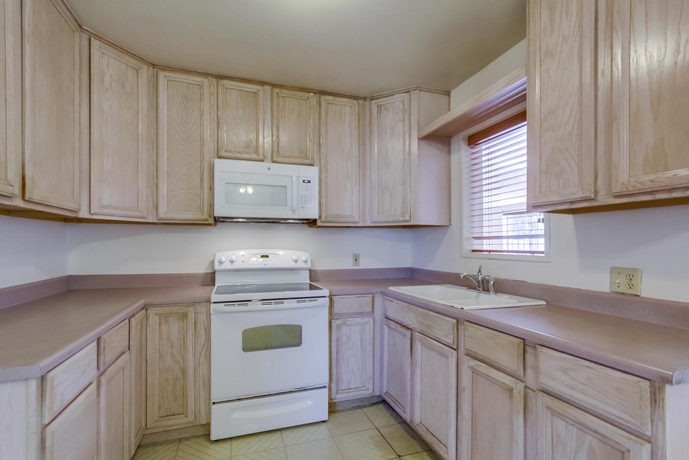 Virtual tour photo 13 of 30 for 214 Santa Rosalia Dr