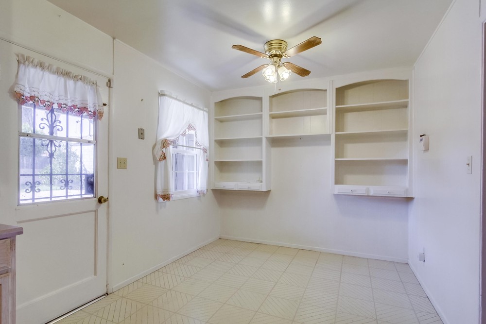 Virtual tour photo 15 of 30 for 214 Santa Rosalia Dr