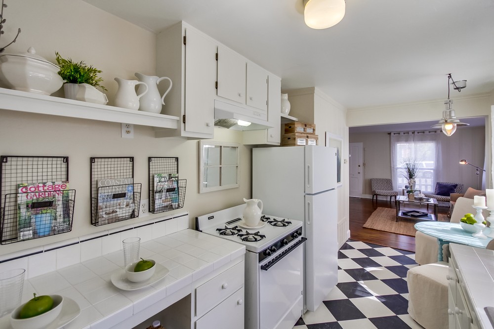 Virtual tour photo 18 of 37 for 2144 Froude Street