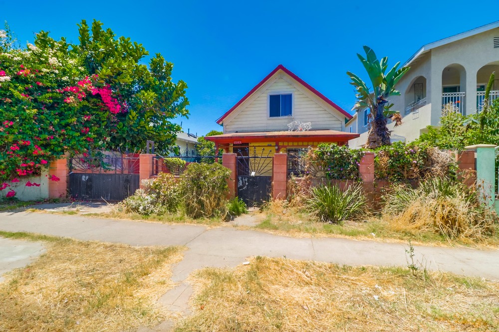 Virtual tour photo 3 of 34 for 2145 Harrison Ave