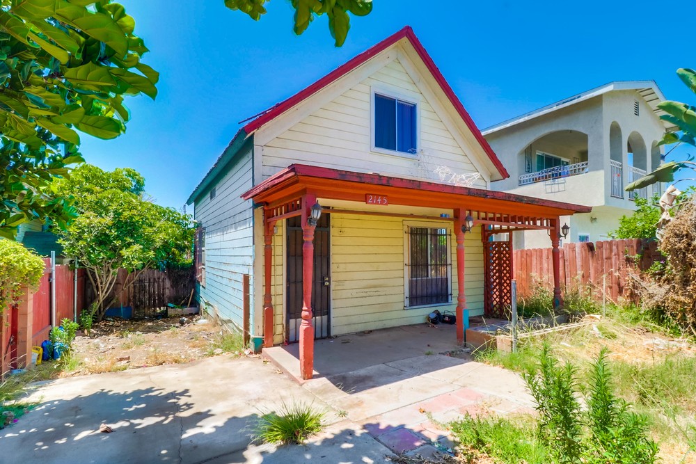 Virtual tour photo 4 of 34 for 2145 Harrison Ave