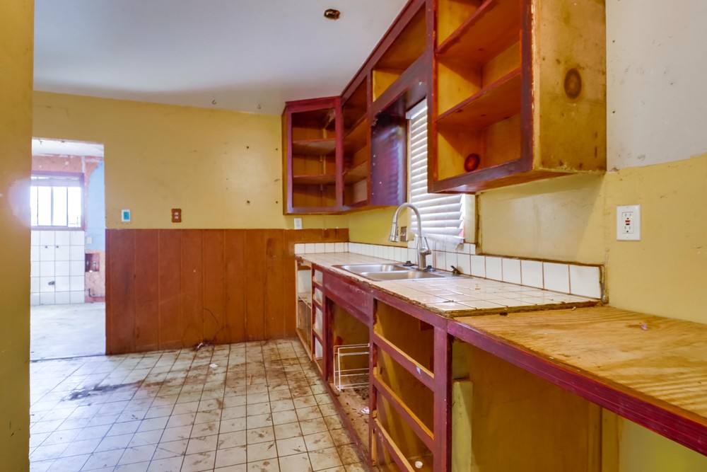 Virtual tour photo 11 of 34 for 2145 Harrison Ave