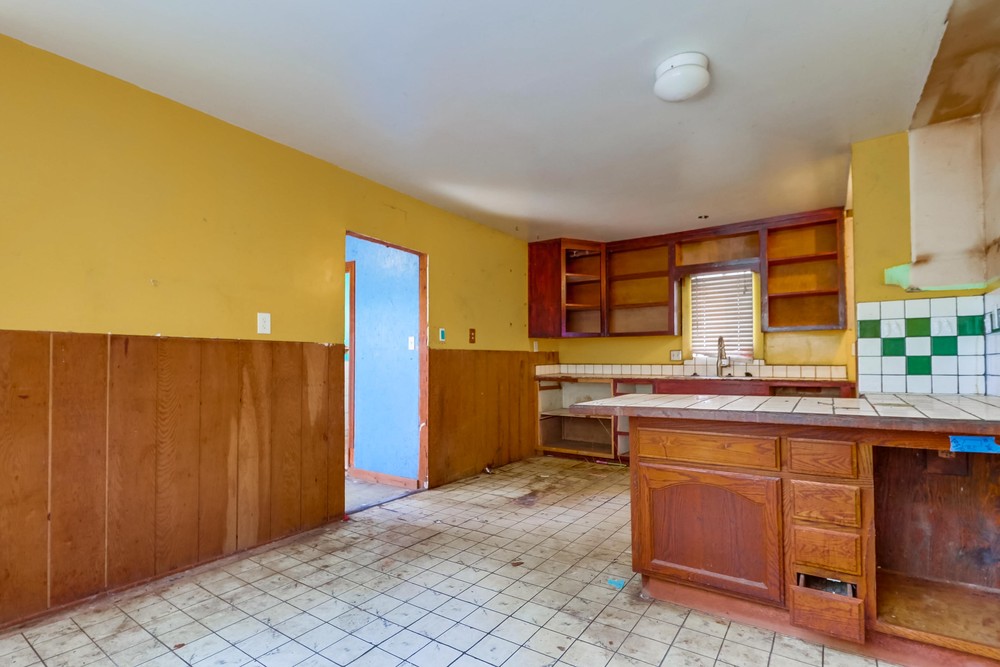 Virtual tour photo 14 of 34 for 2145 Harrison Ave