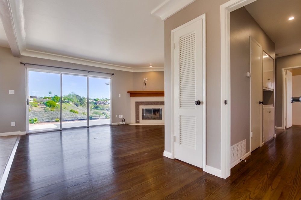 Virtual tour photo 6 of 40 for 2149 Fairfield Street