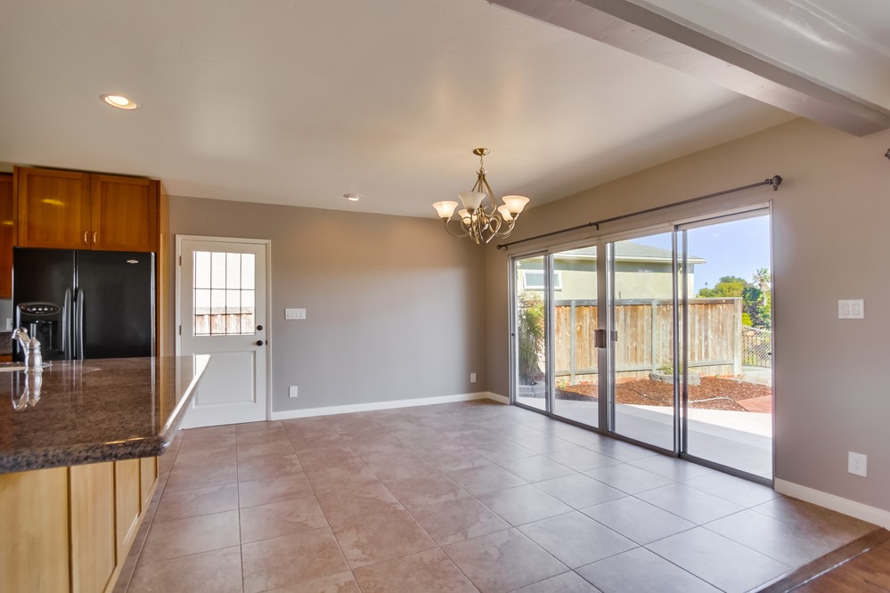 Virtual tour photo 10 of 40 for 2149 Fairfield Street